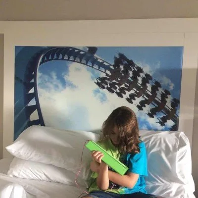 Cedar Point HalloWeekends 2015 Hotel Breakers Gatekeeper Bed