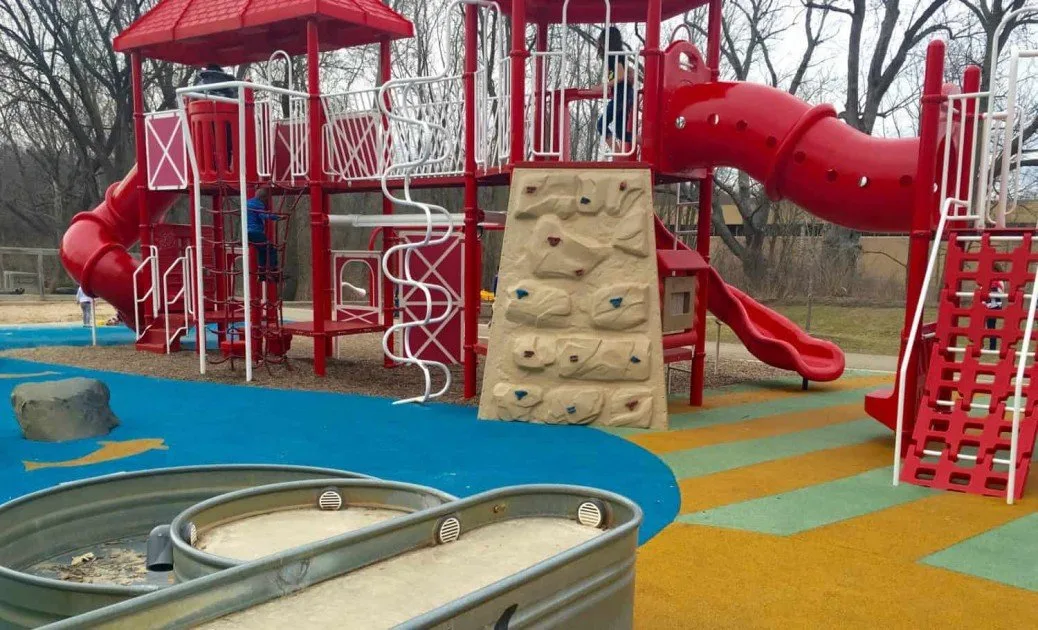 Mess Free Playgrounds - County Farm Park - Play Structure