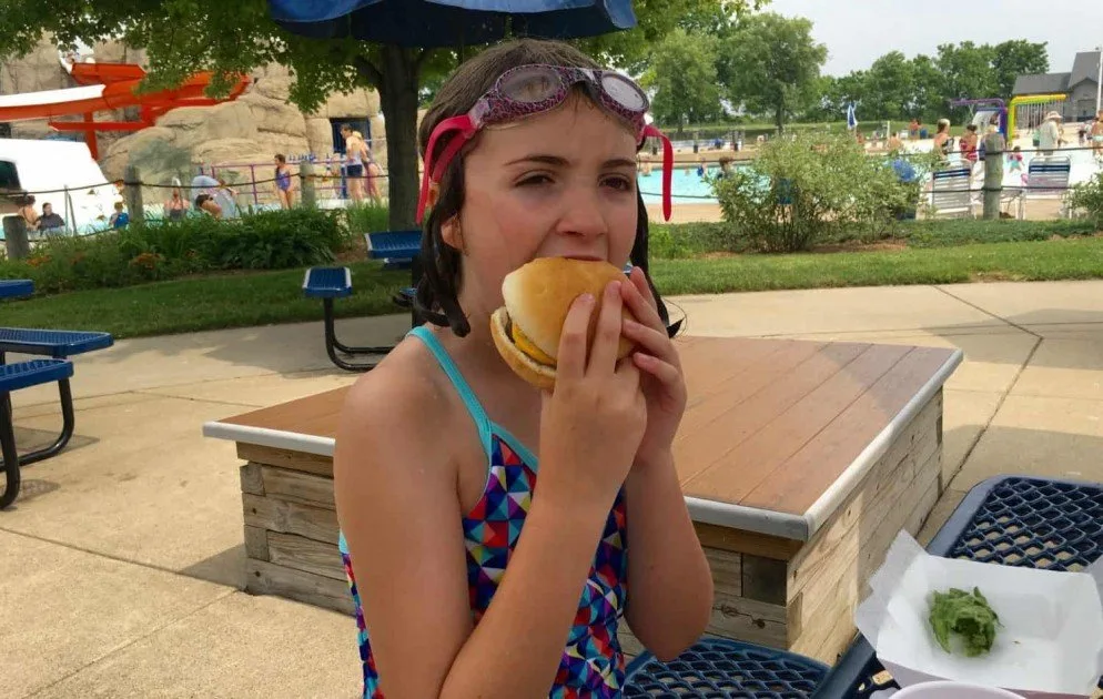 Rolling Hills Water Park - Snack Bar Cheeseburger
