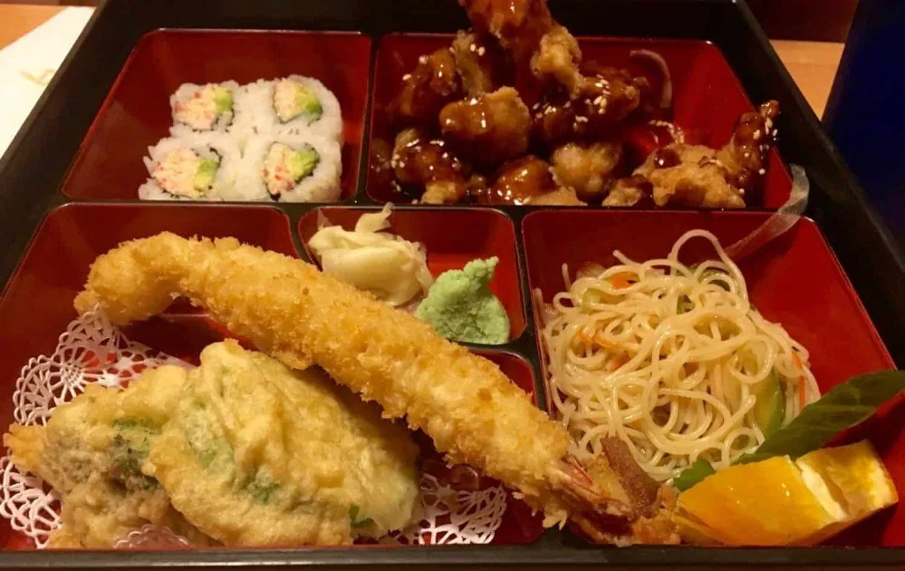 Totoro Restaurant Review - Sesame Chicken Bento Box