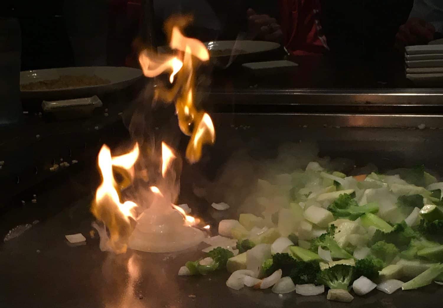 halloweekends-cedar-point-tomo-restaurant