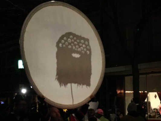 YpsiGLOW - Shadow Puppet