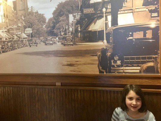 Bagger Dave's Review - Ann Arbor mural
