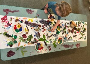 Manzanitas-Painting with Nature Materials
